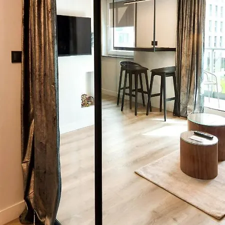 דירה Loft Motlawa White & Black גדנסק