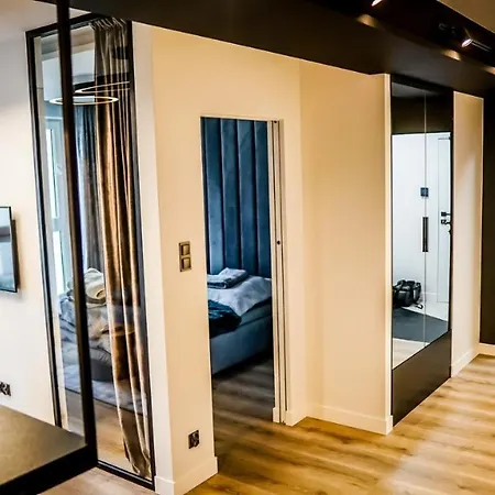 Loft Motlawa White & Black *